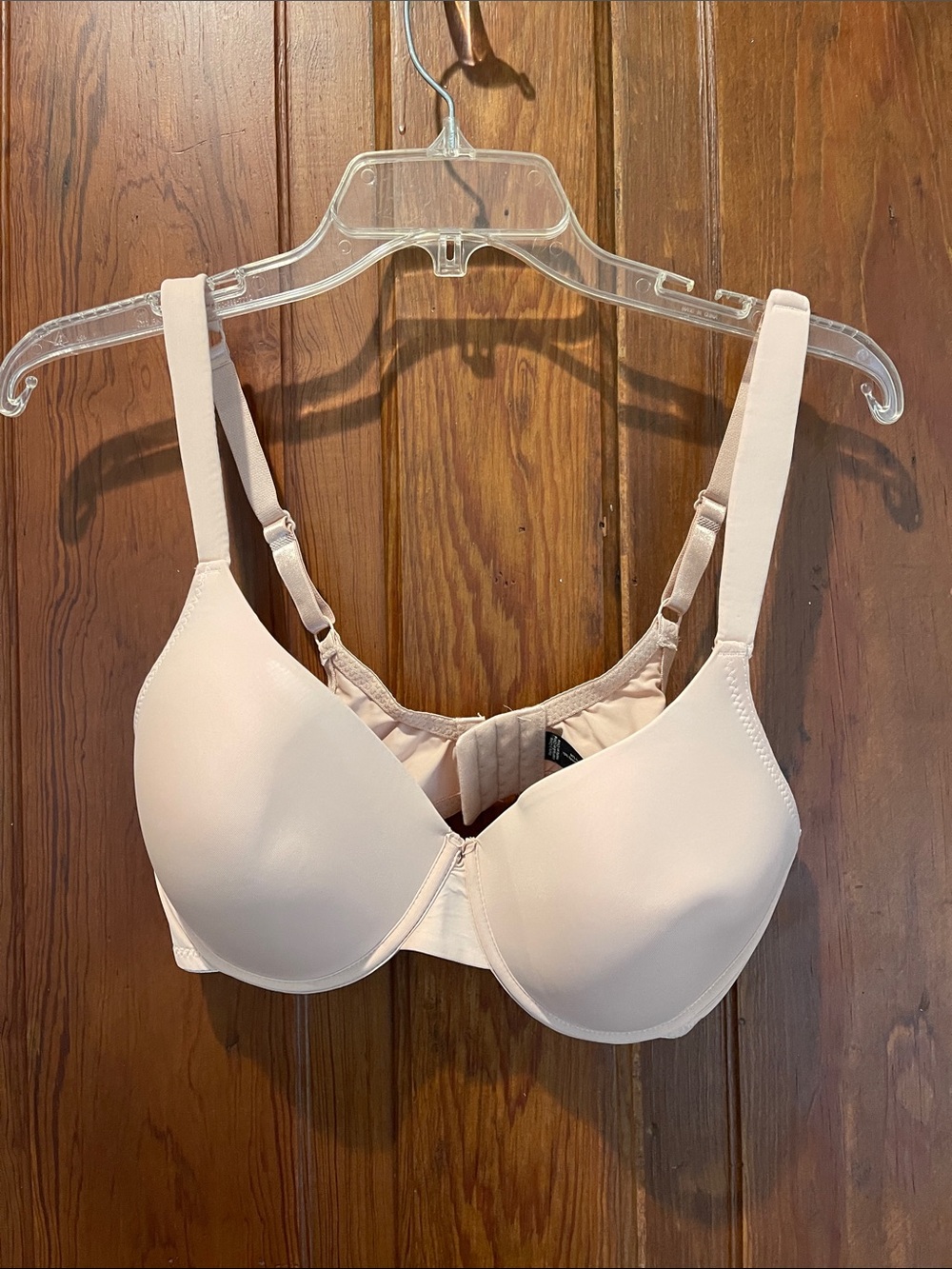 Everyday Smooth T-Shirt Bra in Light Nude